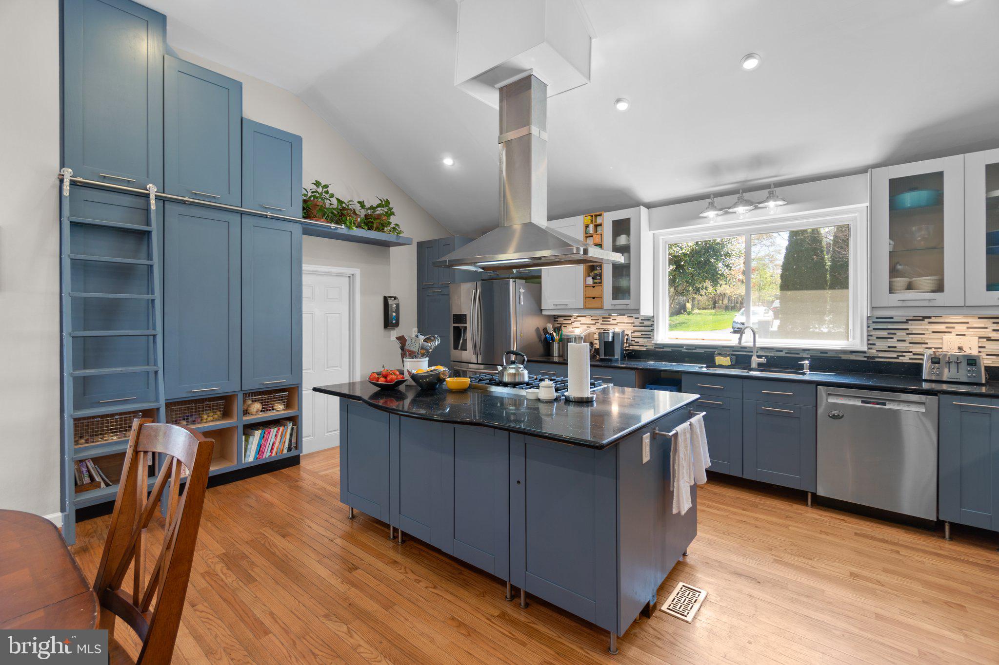 7714 Thor DRIVE