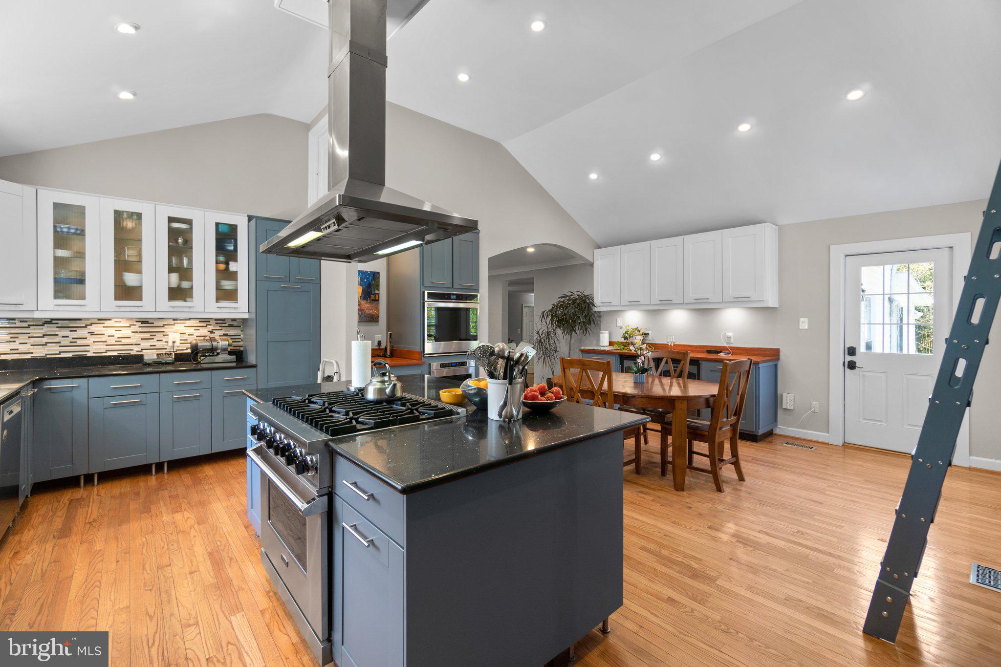 7714 Thor DRIVE
