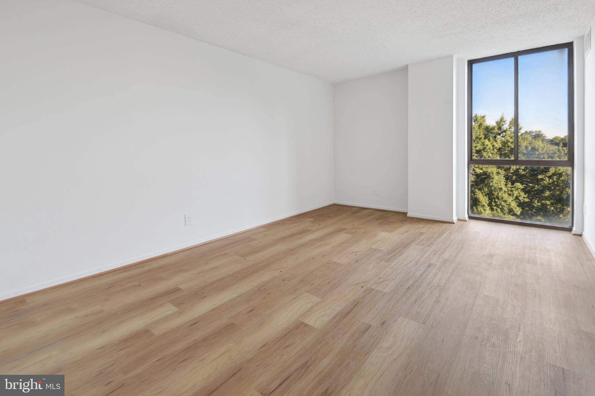 2300 Pimmit DRIVE Unit: 707