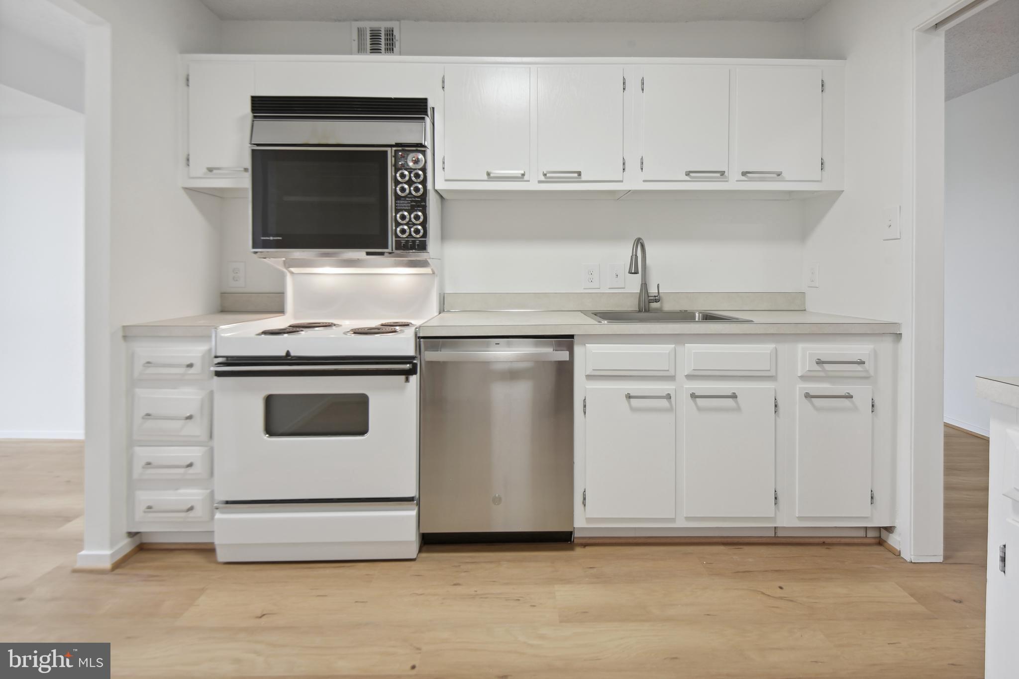 2300 Pimmit DRIVE Unit: 707