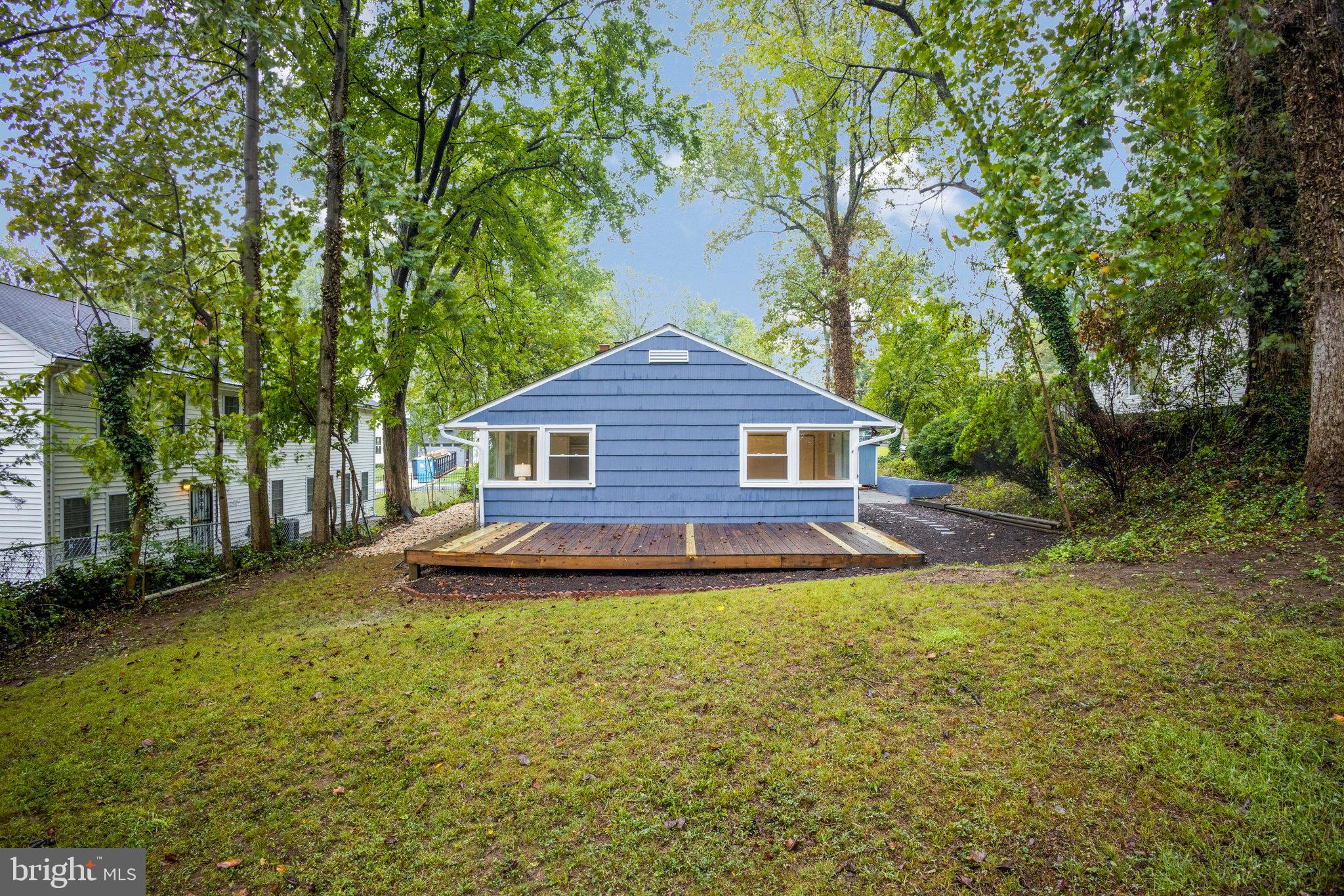 7104 Westmoreland ROAD