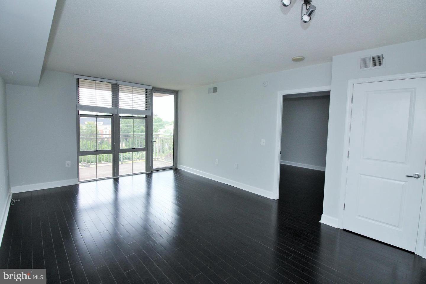 11800 Sunset Hills ROAD Unit: 625