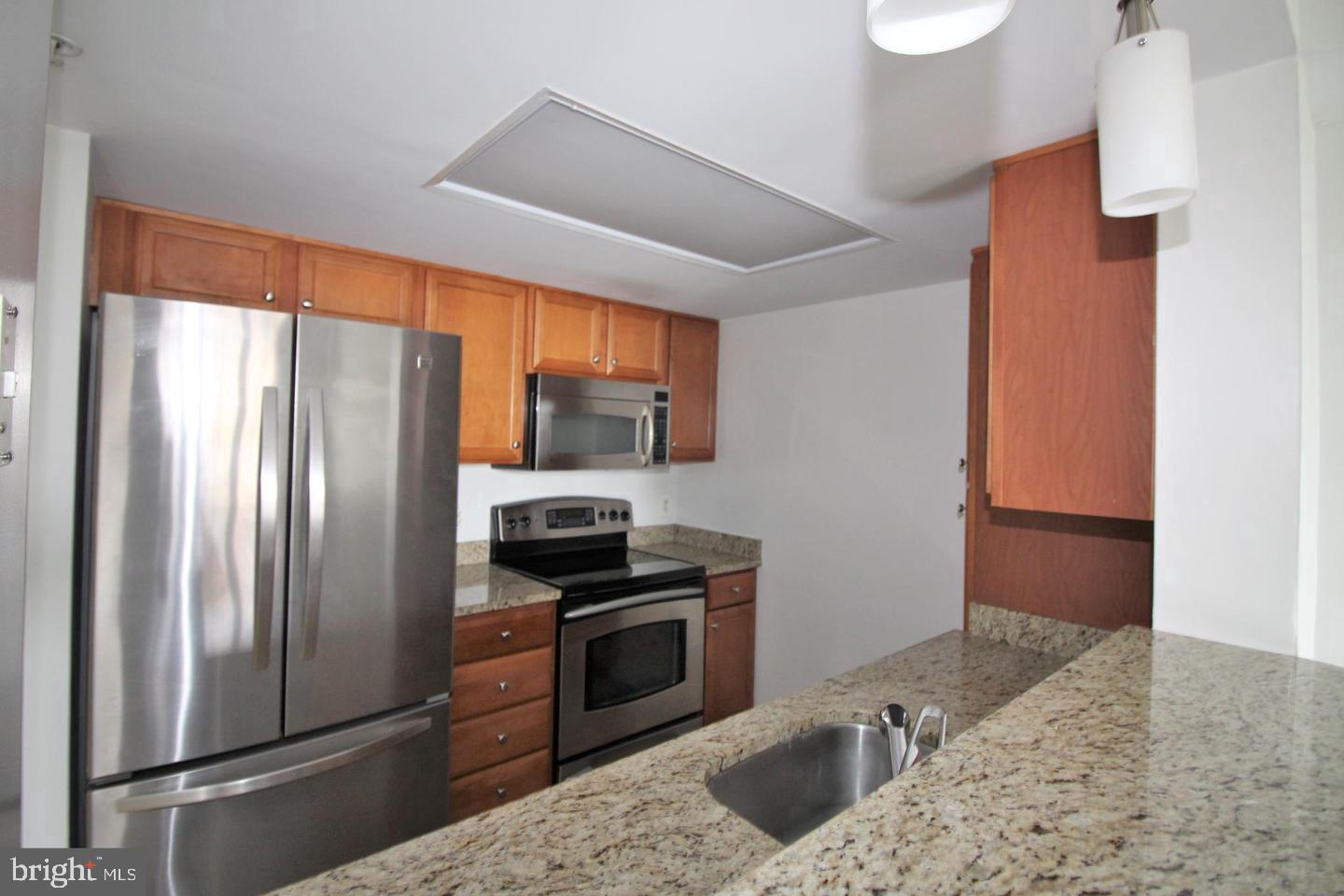 11800 Sunset Hills ROAD Unit: 625