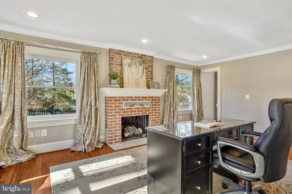 2521 Hunter Mill Road