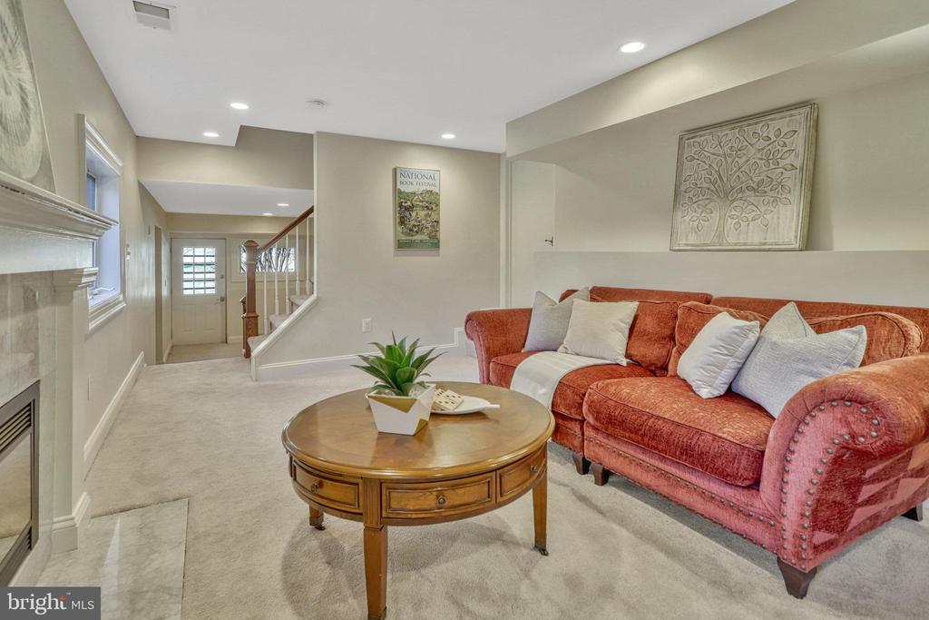 2521 Hunter Mill Road
