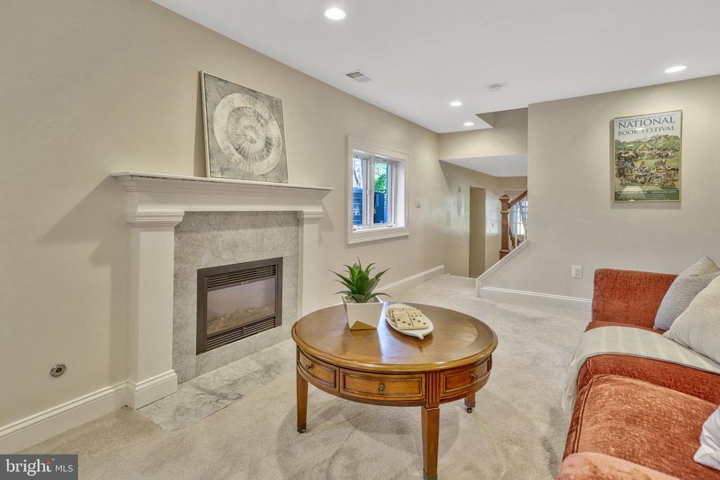 2521 Hunter Mill Road