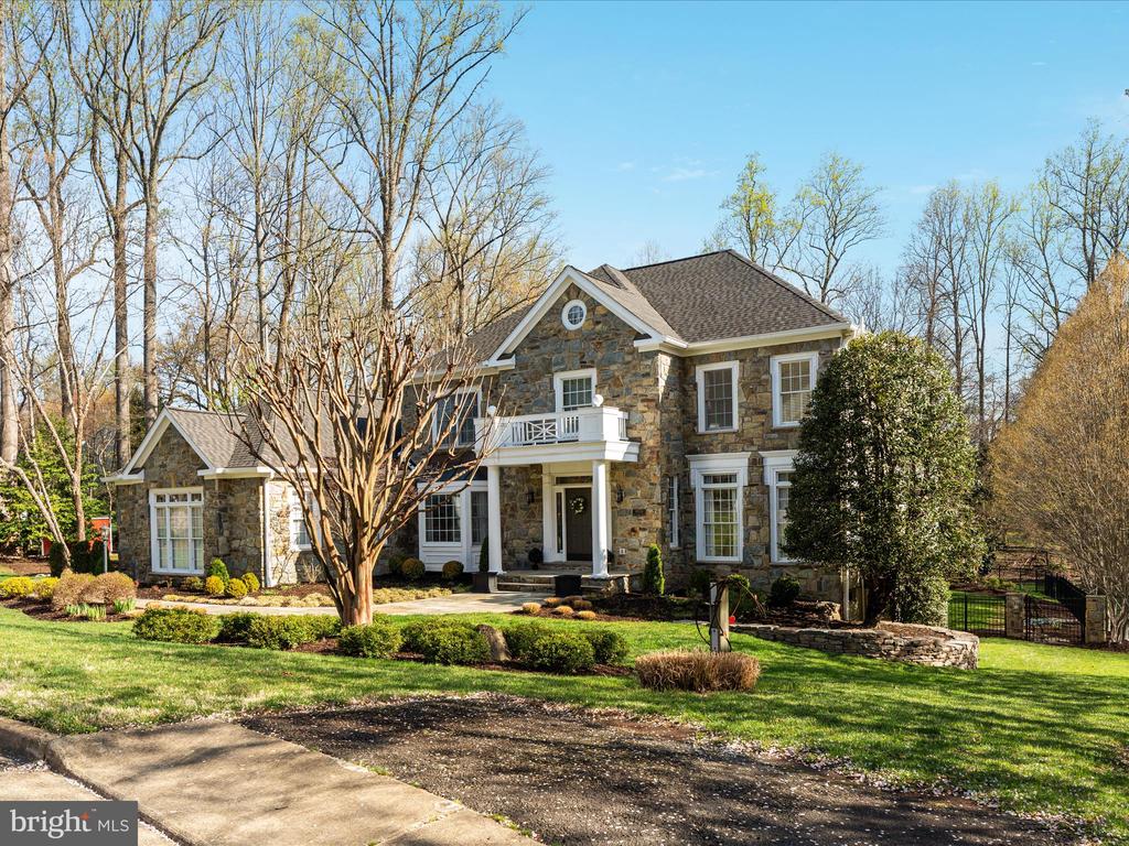 10554 Fox Forest Dr