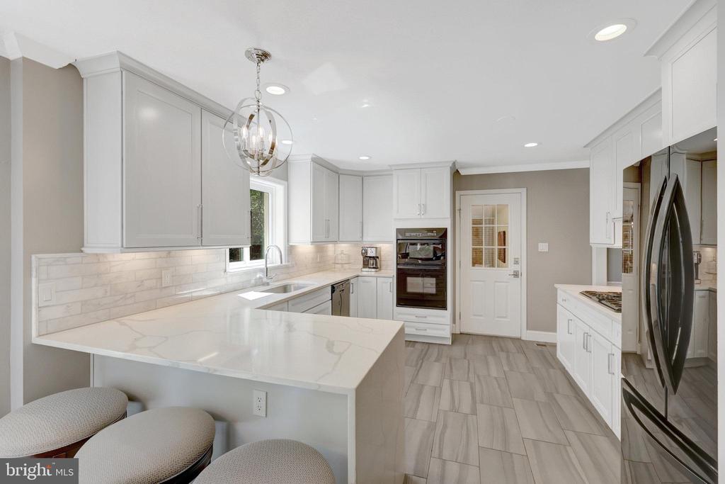 1301 Brookdale Ter