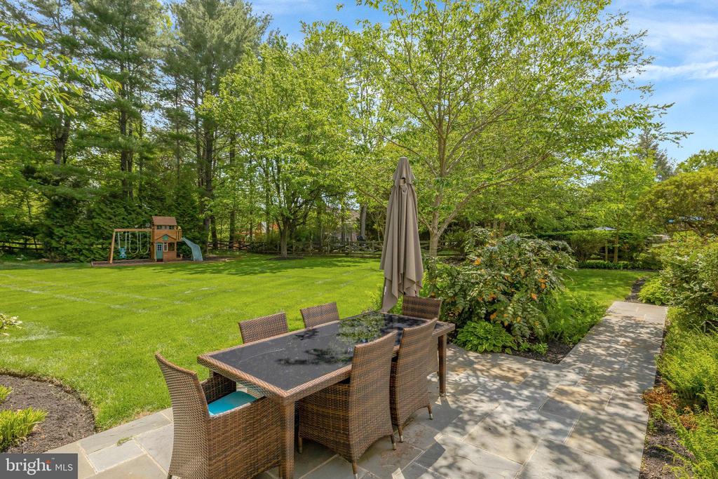 1301 Brookdale Ter