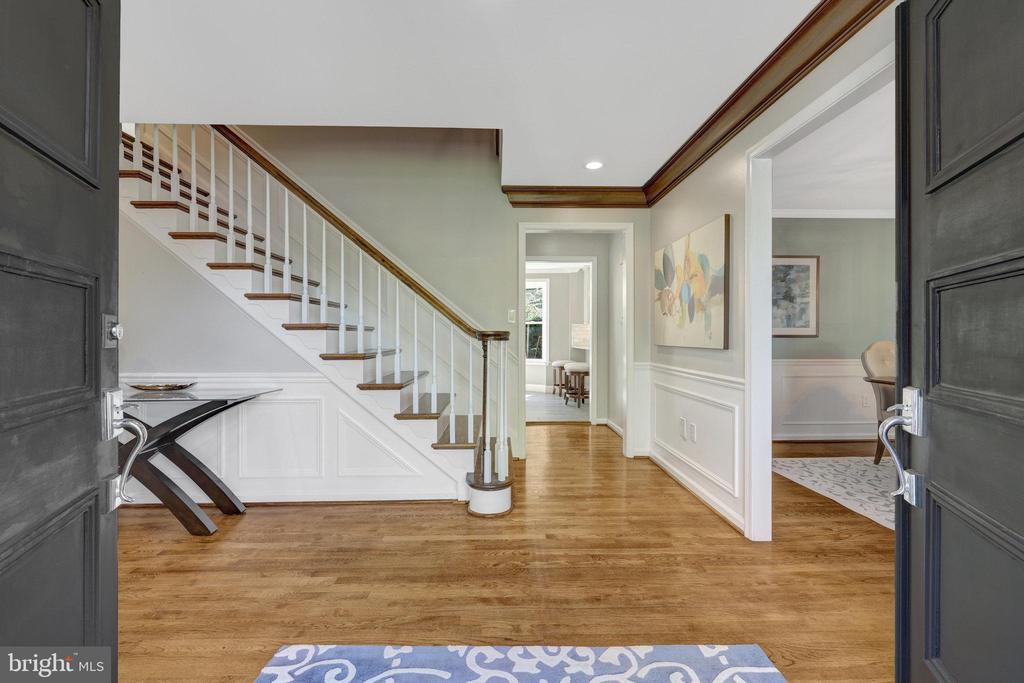 1301 Brookdale Ter