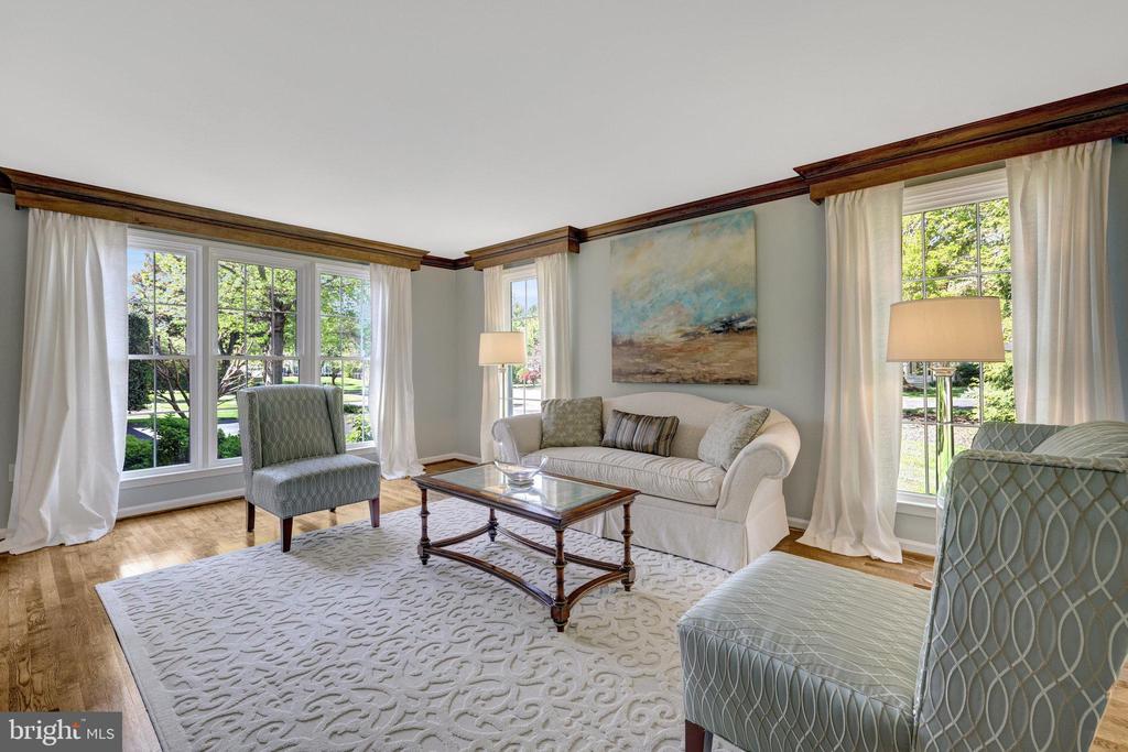1301 Brookdale Ter