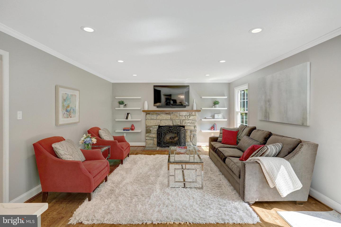 1301 Brookdale Ter
