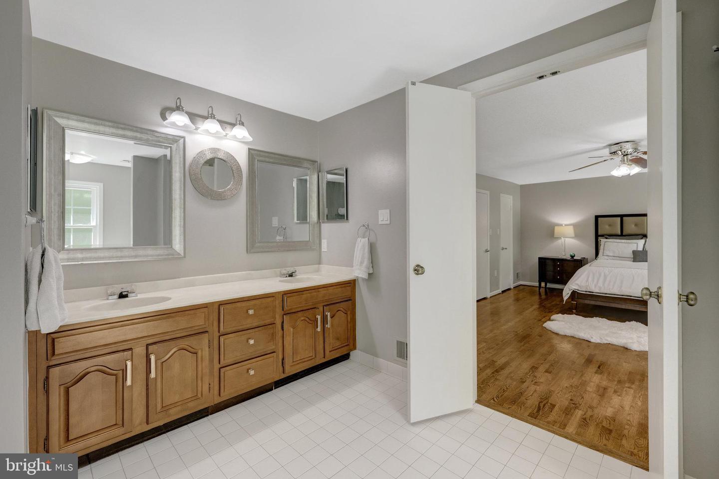 1301 Brookdale Ter