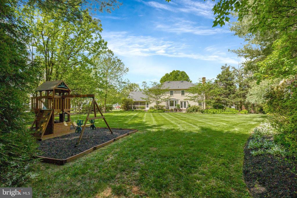 1301 Brookdale Ter