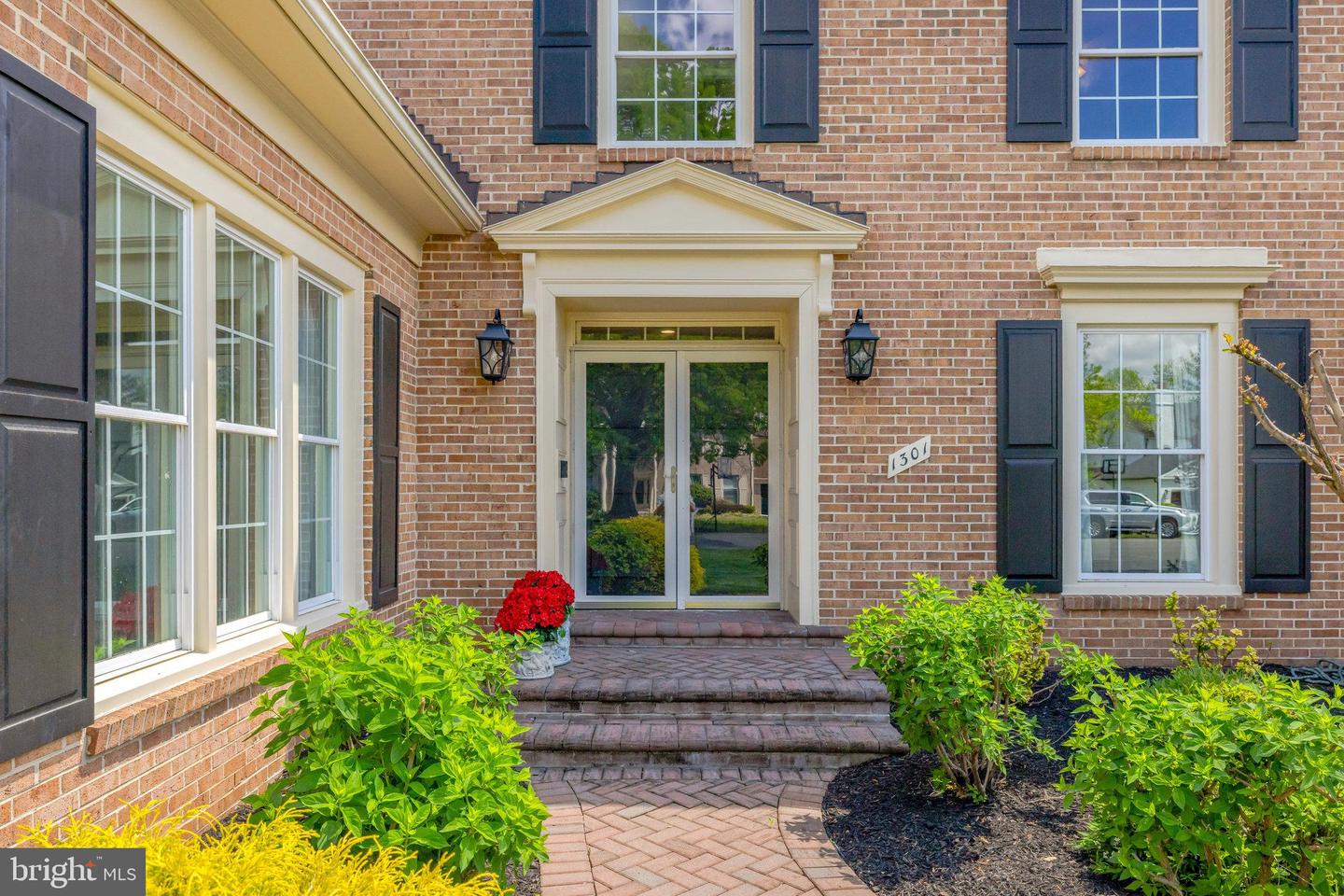 1301 Brookdale Ter