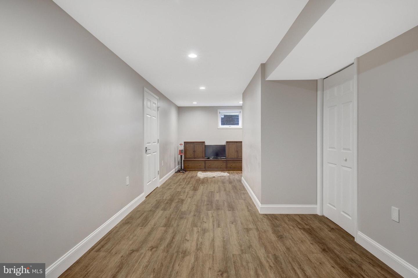 1301 Brookdale Ter