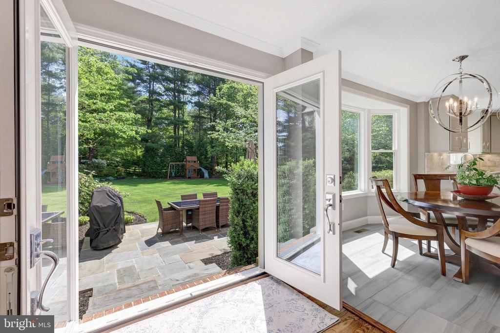 1301 Brookdale Ter