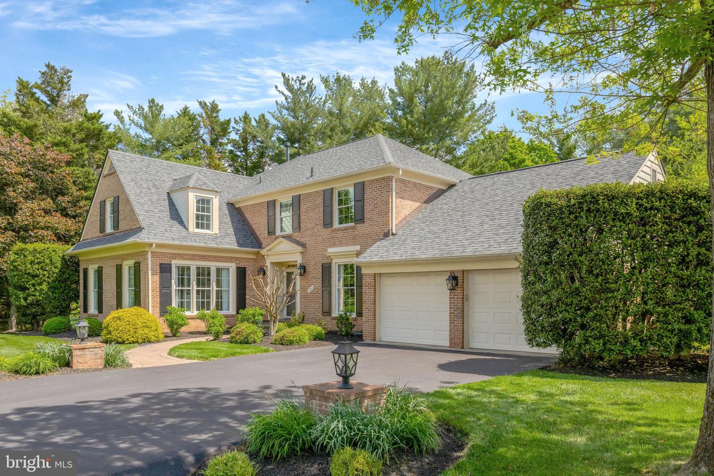 1301 Brookdale Ter