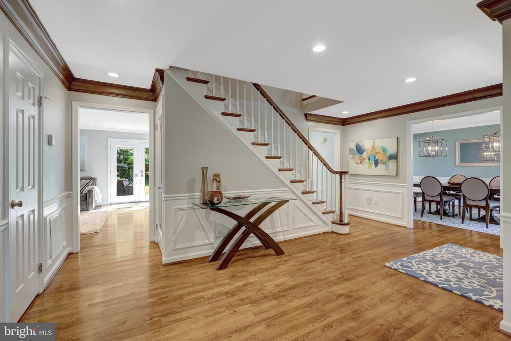 1301 Brookdale Ter