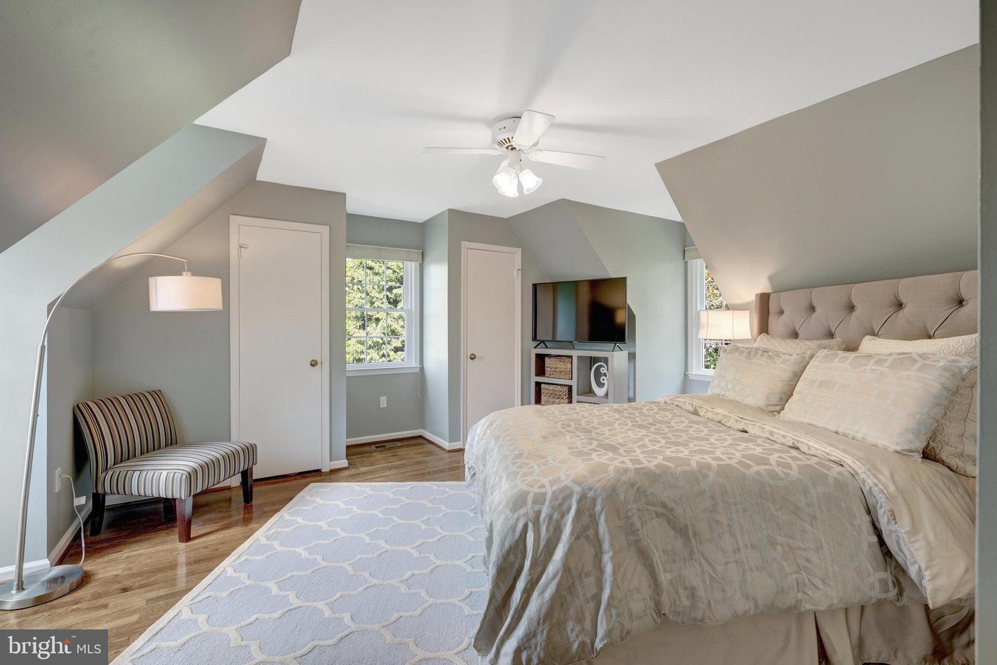 1301 Brookdale Ter
