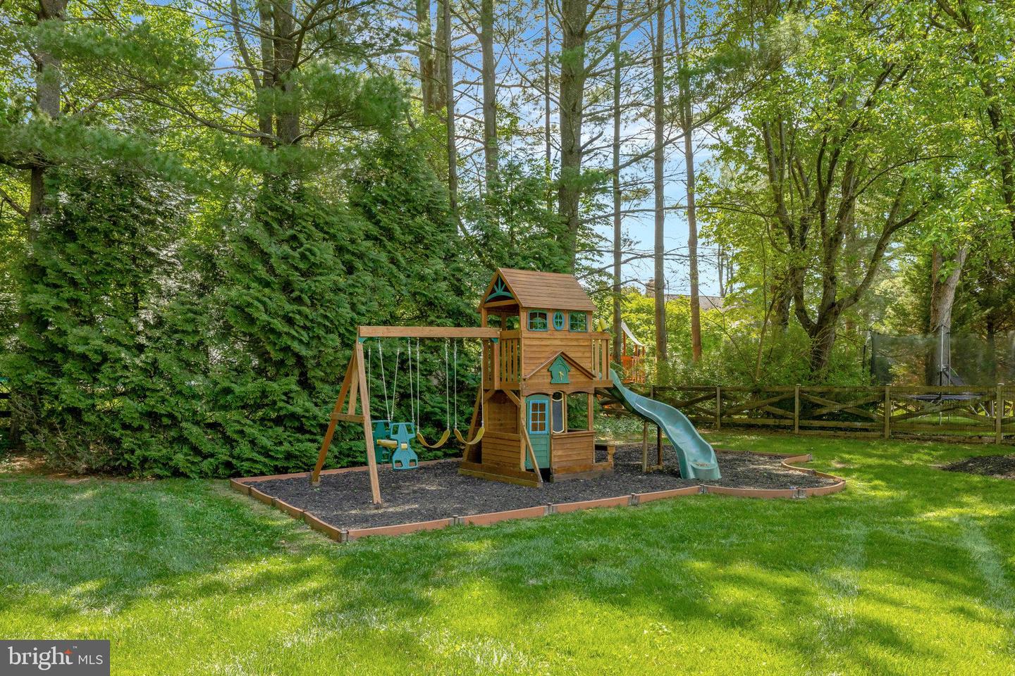 1301 Brookdale Ter