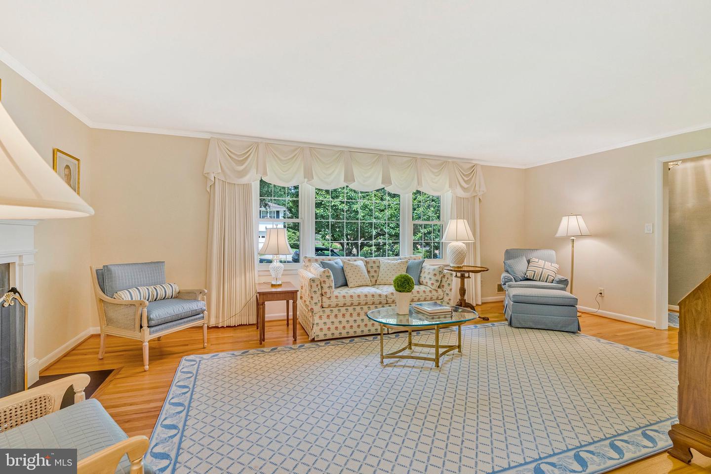 1441 Colleen Ln