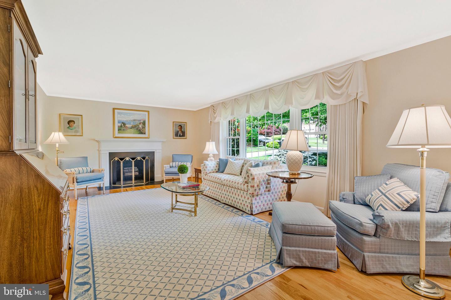 1441 Colleen Ln