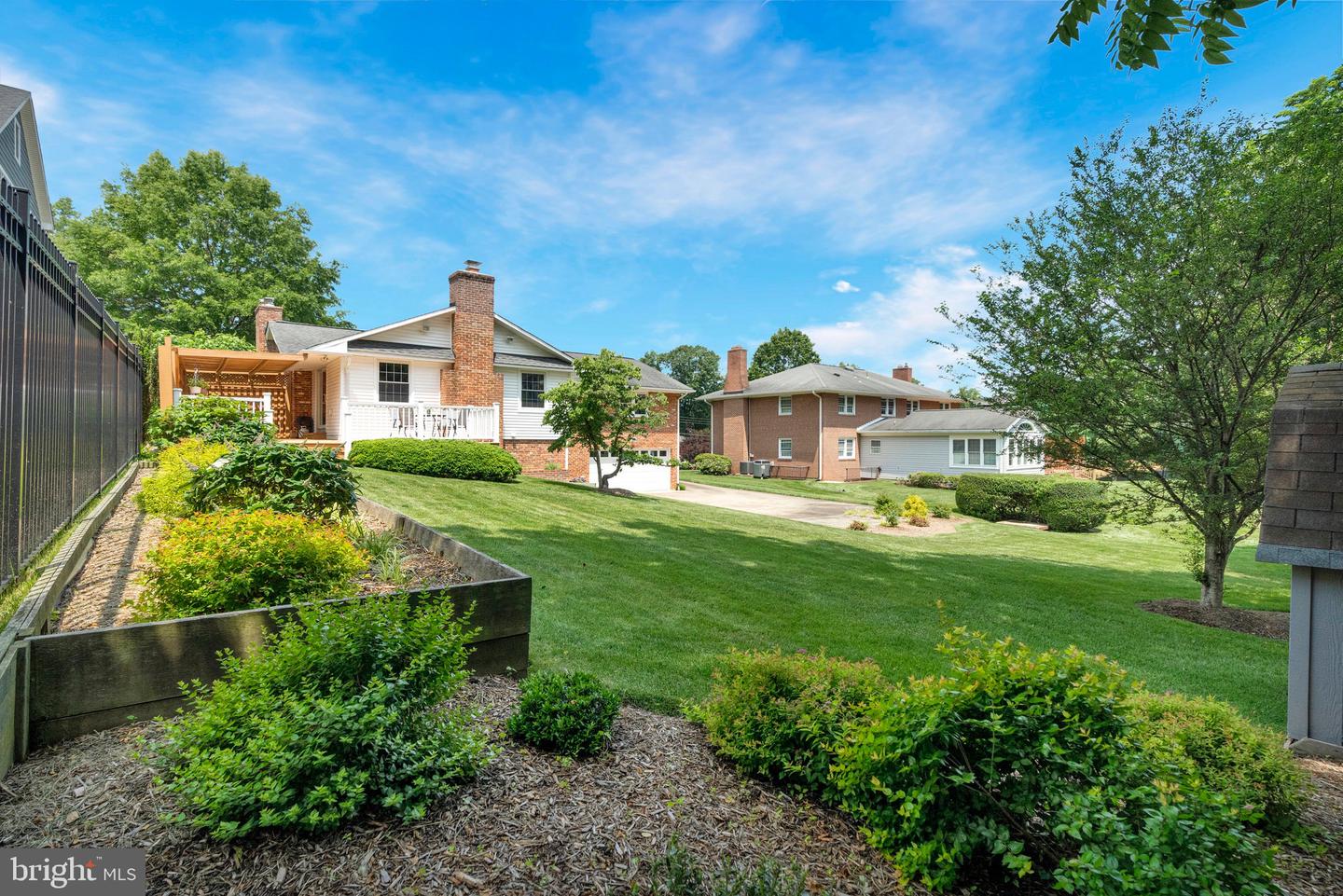 1441 Colleen Ln