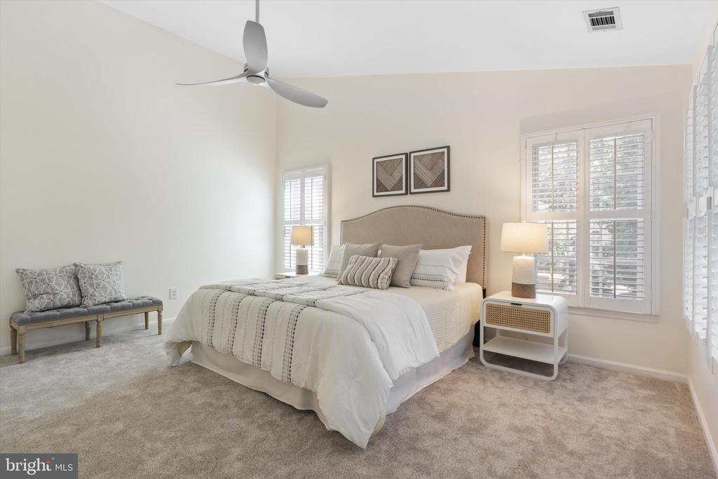 1270 WOODBROOK COURT