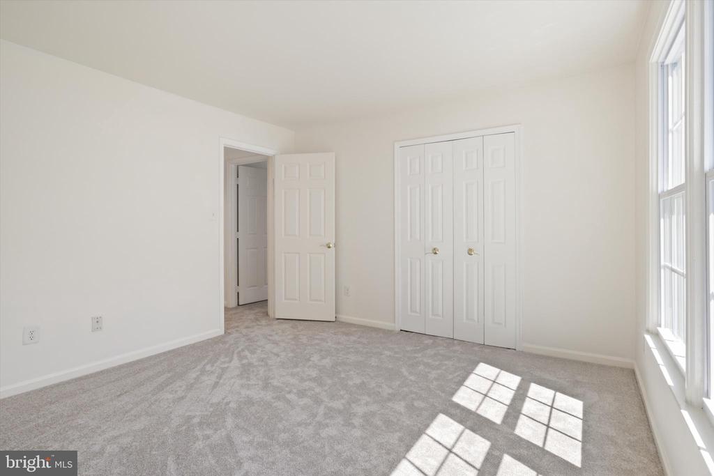 1270 WOODBROOK COURT