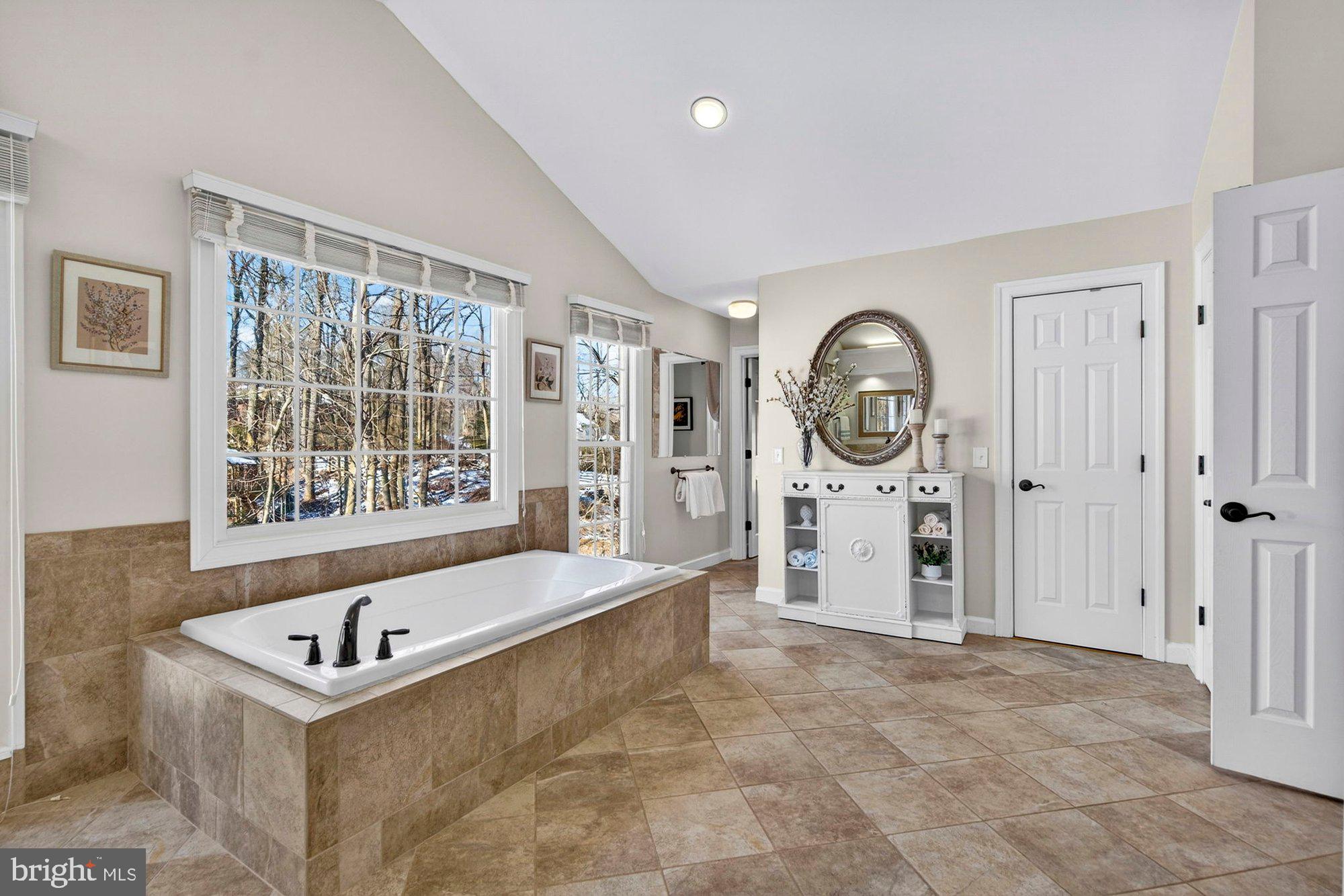 11732 SADDLE CRESCENT CIRCLE