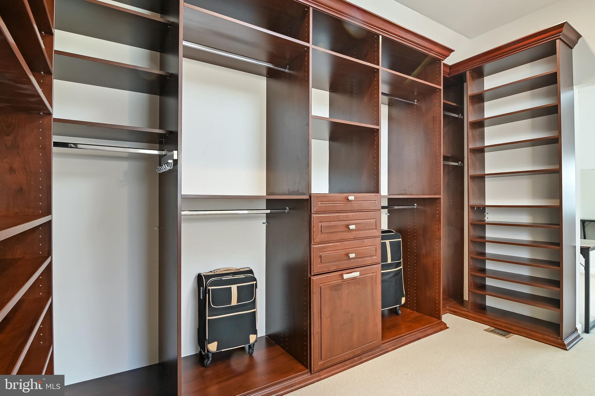 5500 SANDY FOLLY COURT