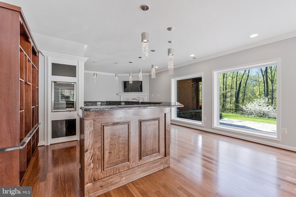 8611 BROOK ROAD