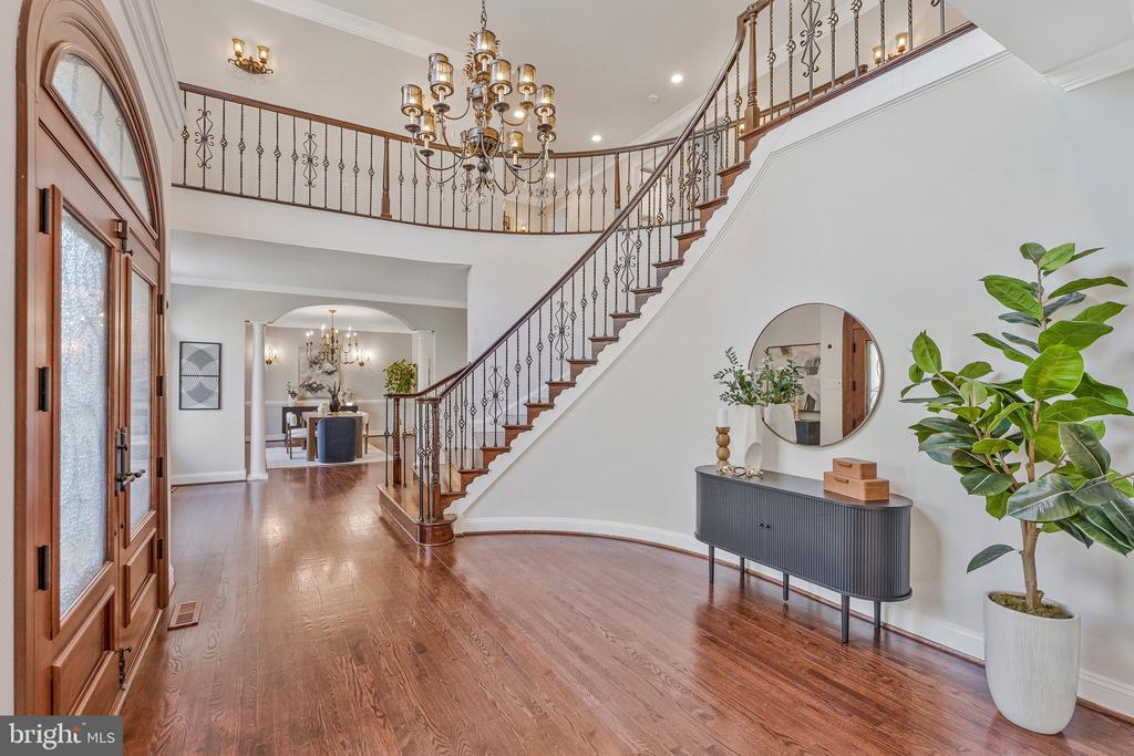 8611 BROOK ROAD