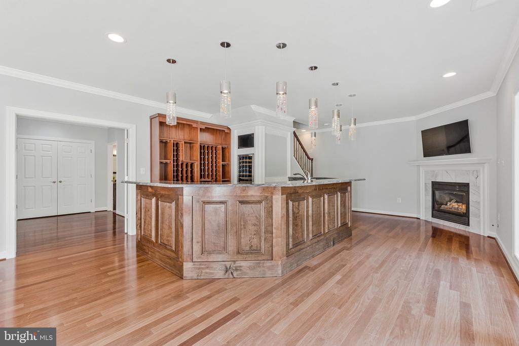 8611 BROOK ROAD