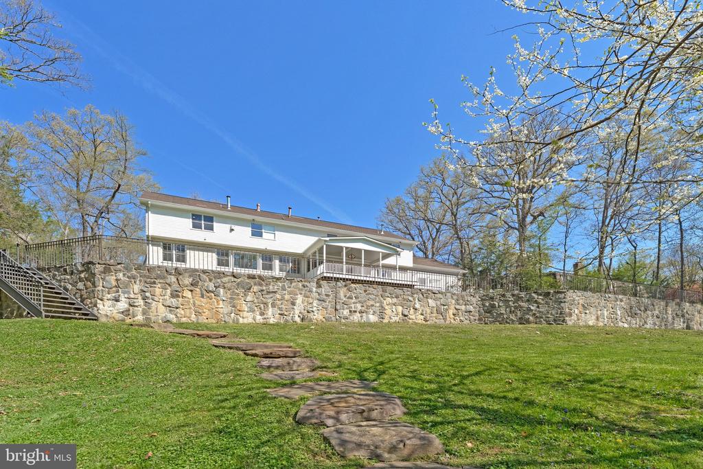 8611 BROOK ROAD