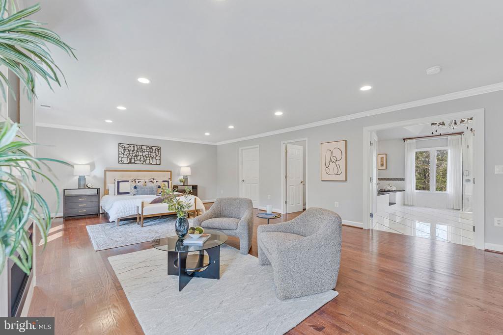 8611 BROOK ROAD