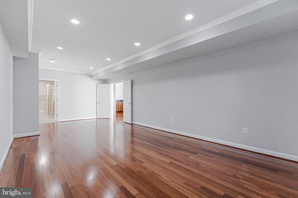 8611 BROOK ROAD