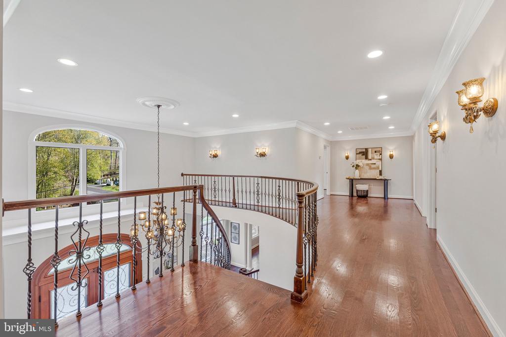 8611 BROOK ROAD