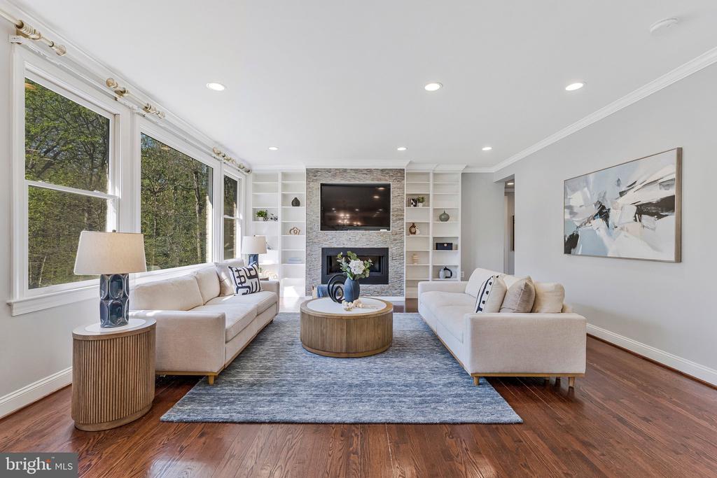 8611 BROOK ROAD