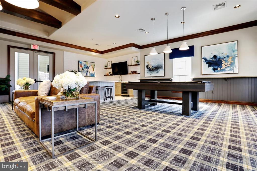 12945 CENTRE PARK CIRCLE Unit: 303
