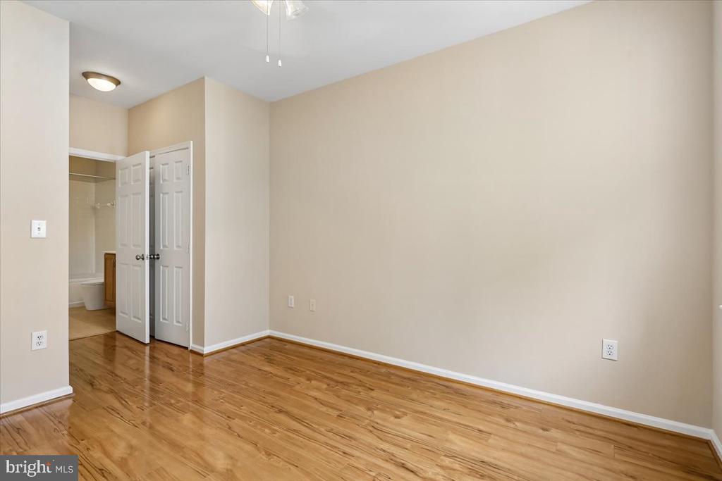 12945 CENTRE PARK CIRCLE Unit: 303