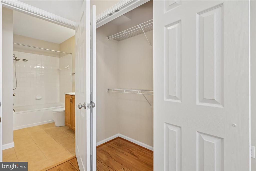 12945 CENTRE PARK CIRCLE Unit: 303