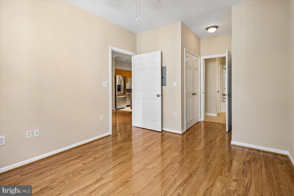 12945 CENTRE PARK CIRCLE Unit: 303