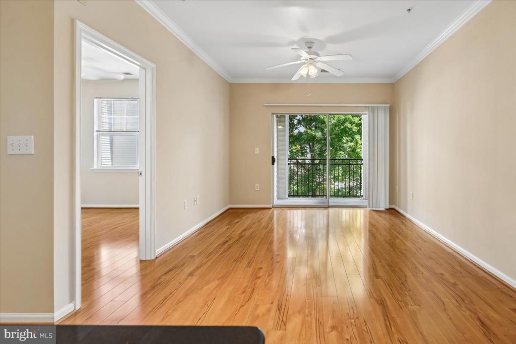 12945 CENTRE PARK CIRCLE Unit: 303