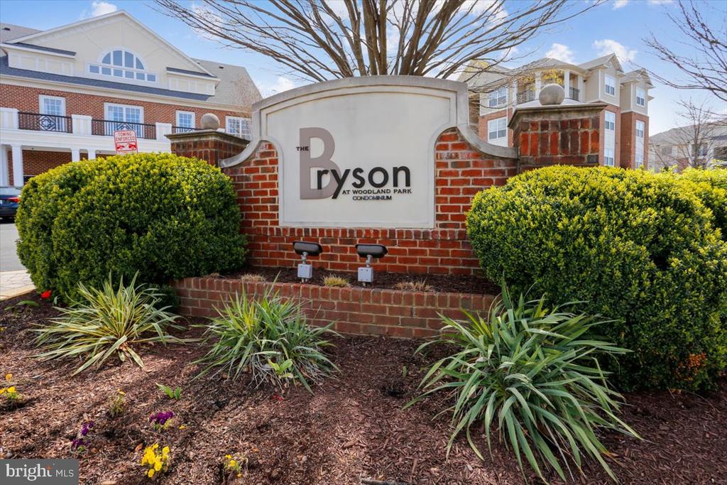 12945 CENTRE PARK CIRCLE Unit: 303