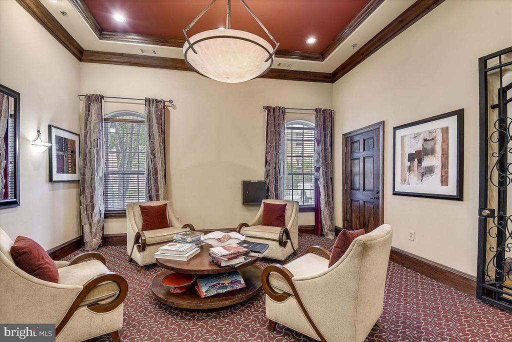12945 CENTRE PARK CIRCLE Unit: 303