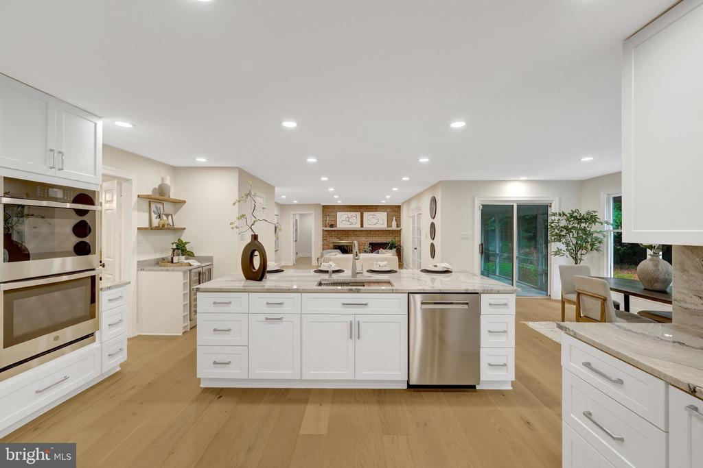 1132 SPRINGVALE ROAD