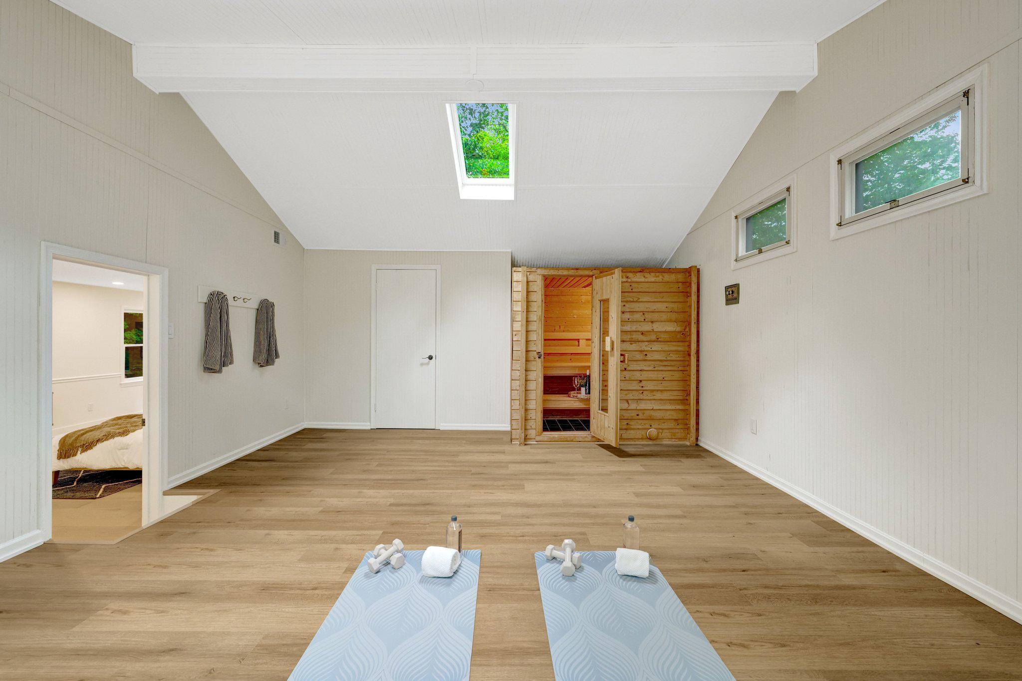1132 SPRINGVALE ROAD