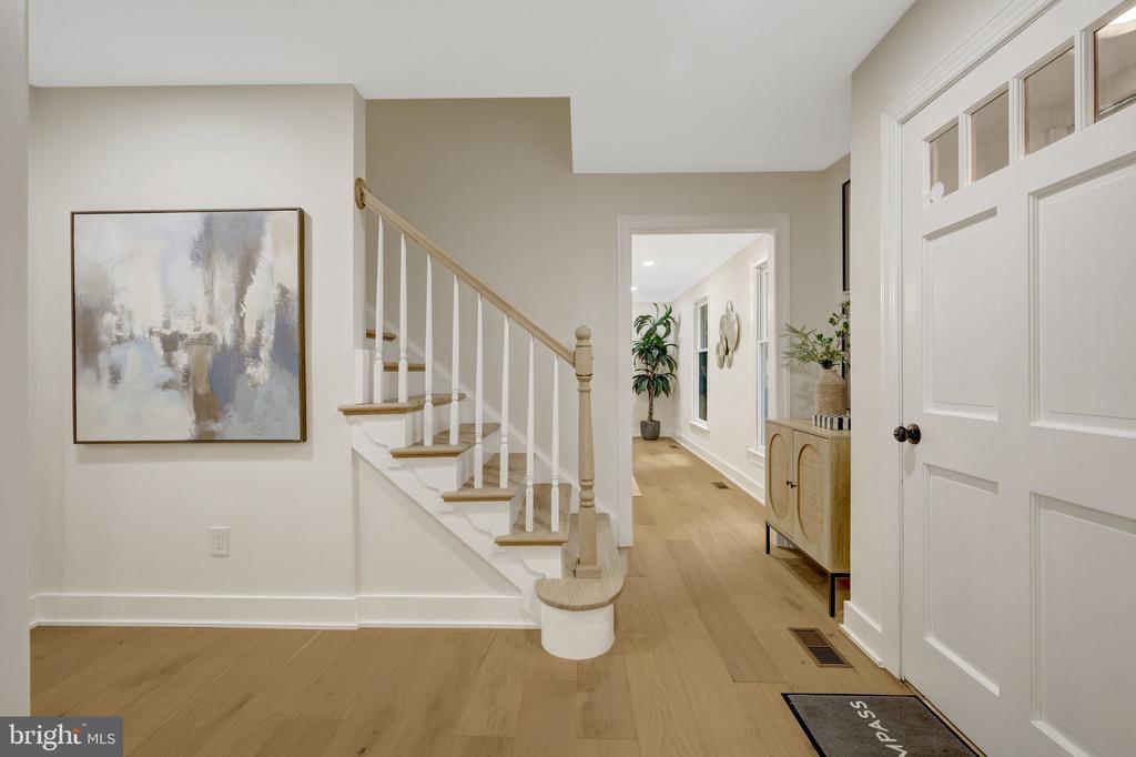 1132 SPRINGVALE ROAD
